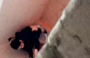 XXX Todas las novias internas comparten semen en esta peliculas audio latino xxx película de trío