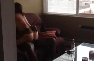 XXX Armani Knight hace una peliculas xxx en español latino paja