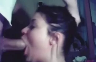 XXX La sexy asiática London Keyes sabe cómo videos de porno español latino chupar la polla